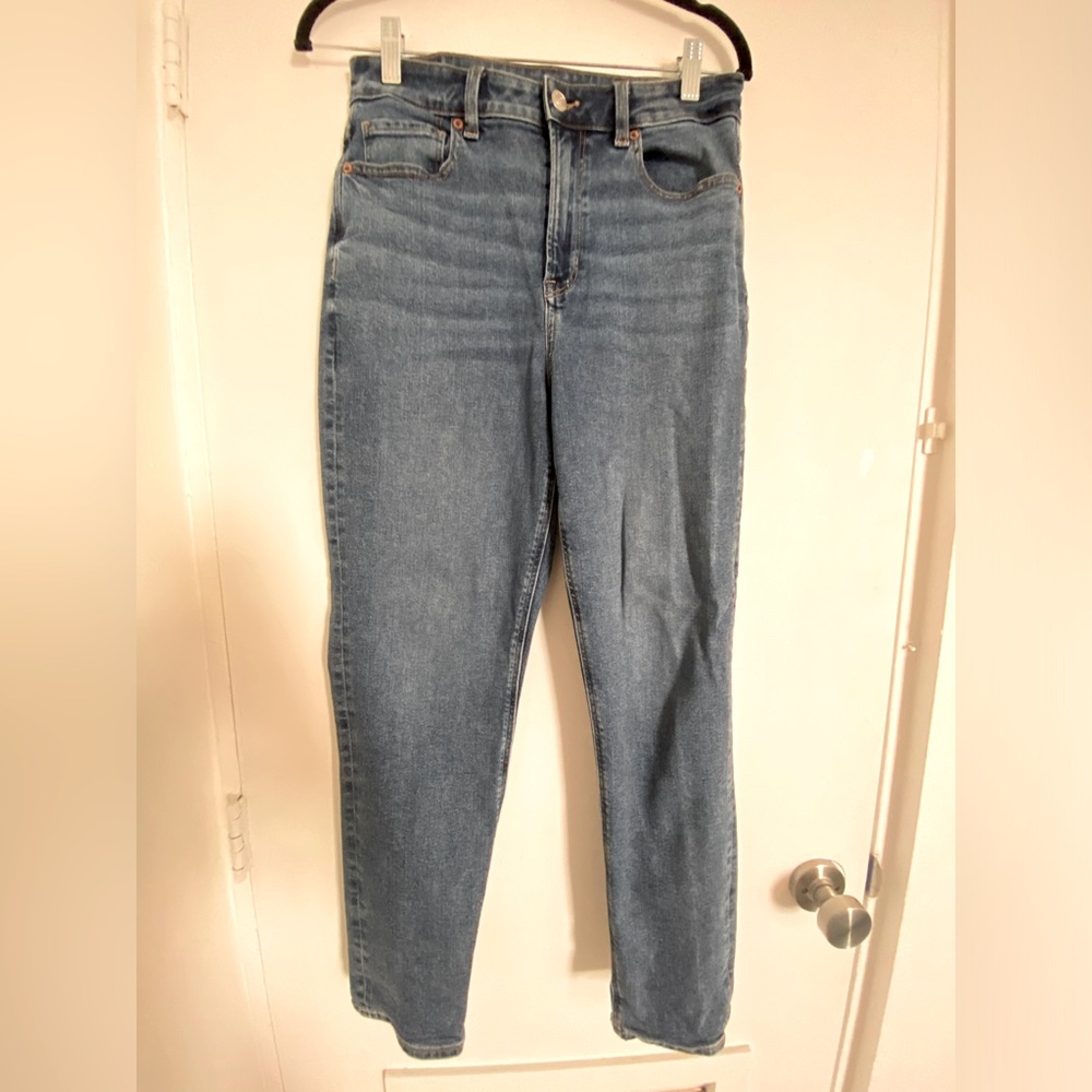 American Eagle “Mom jeans”. With stretch. Comfy and classic